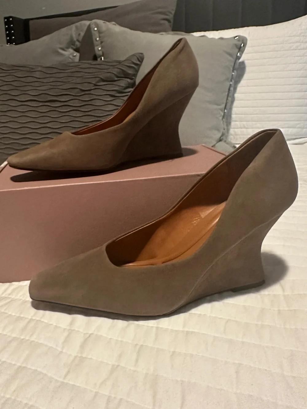 Franco Sarto wedges